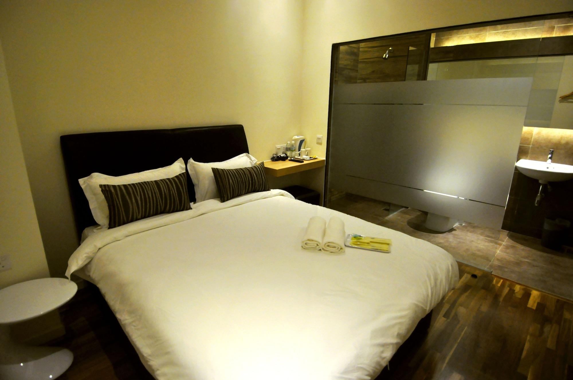 Mood Hotel Johor Bahru Exterior foto