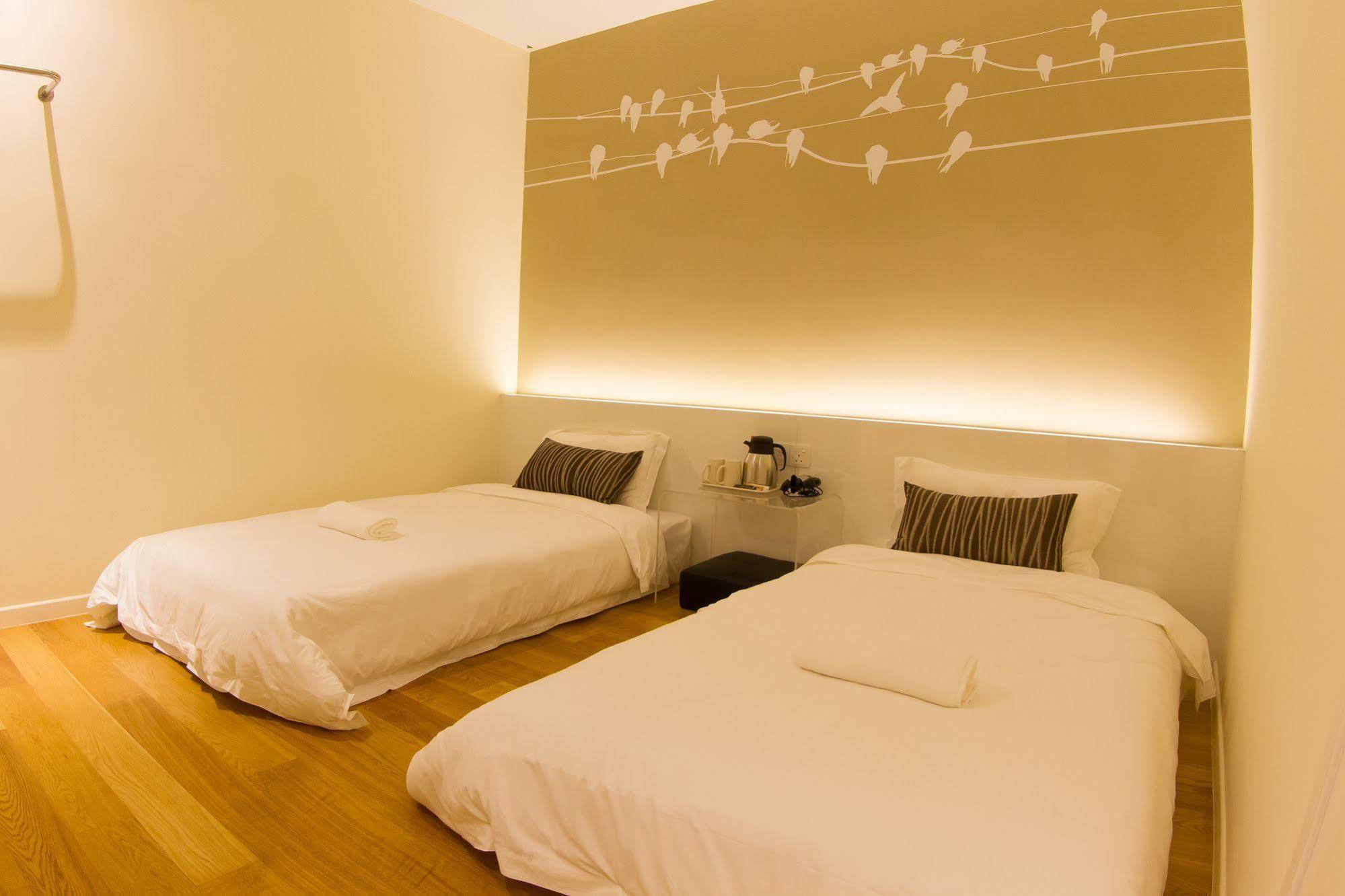 Mood Hotel Johor Bahru Exterior foto